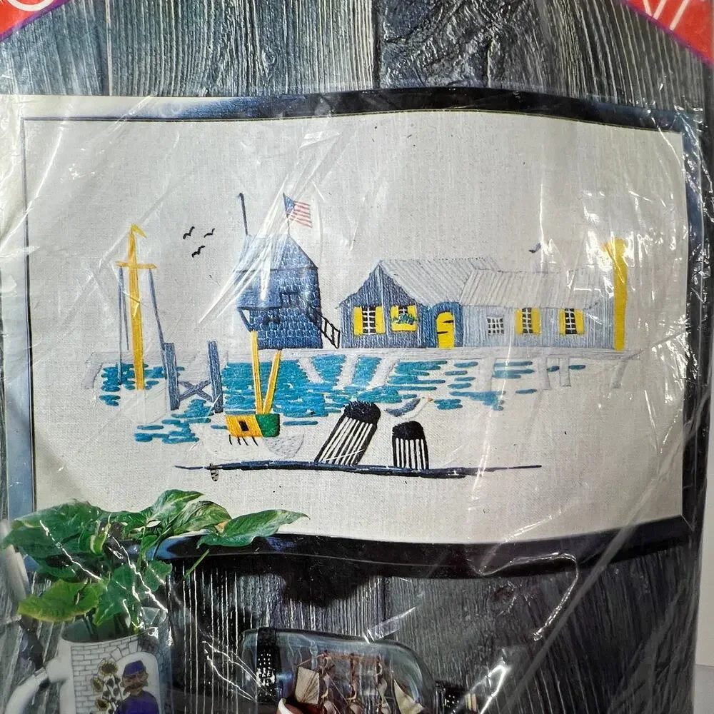 PAULINE DENHAM Vintage 1971 Seascape 6018 Crewel Embroidery Kit Nautical NEW